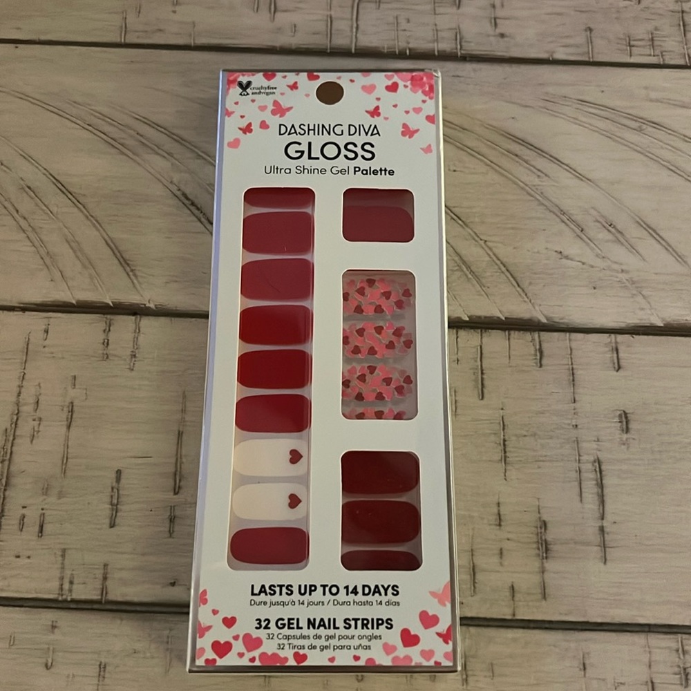 Dashing Diva gel nail strips